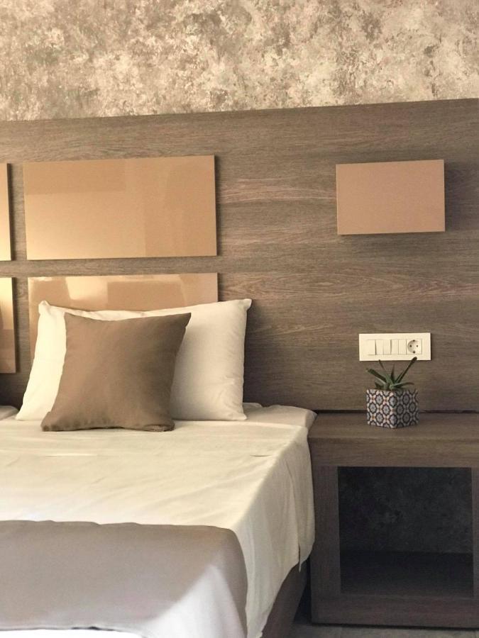 Derekas Studios & Apartments Laganas Ngoại thất bức ảnh